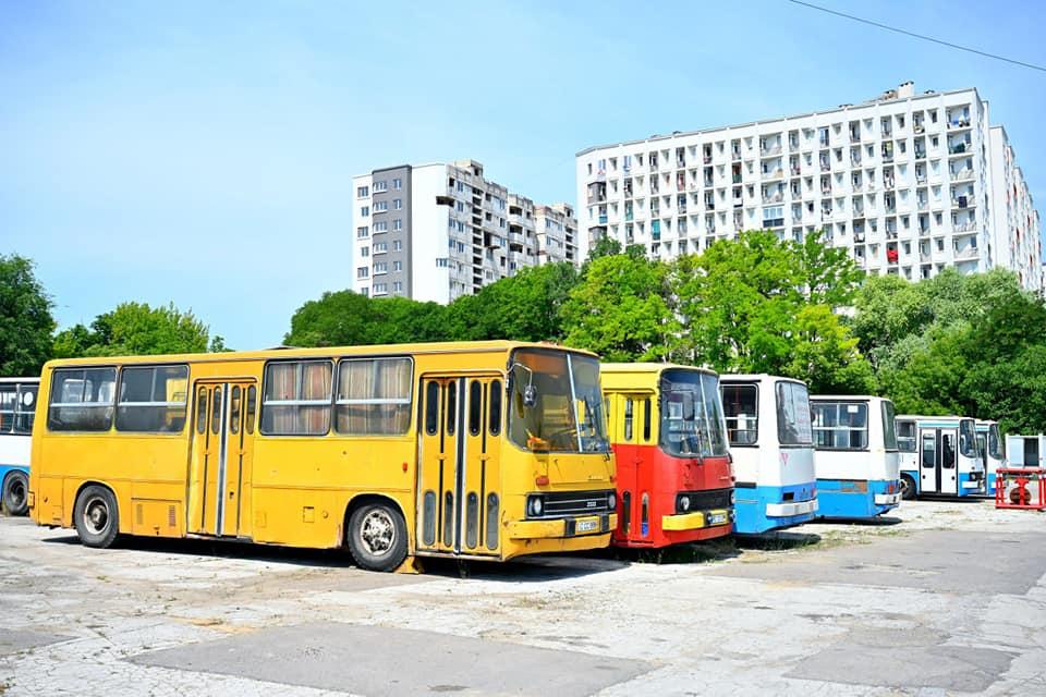 Autobuze vechi